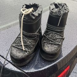 GIRL SNOW BOOTS SIZE 3 