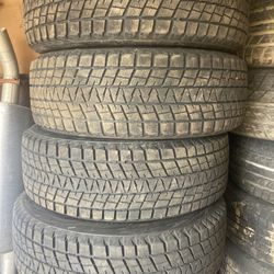 235-65-17. Set Of Tires 