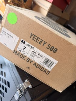 Yeezy 500