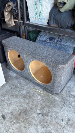Dual 12” Subwoofer Enclosure Box