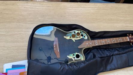 Guitar $100
