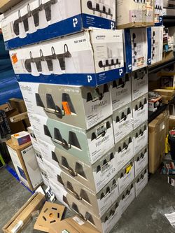 25 brand new vanity lights