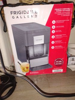 Frigidaire Ice Maker