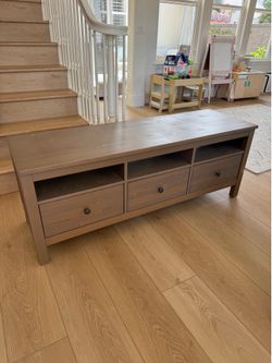 Free TV Console