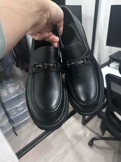 Men’s shoes
