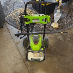 Pressure Washer 