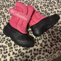 Columbia boots kid size 2
