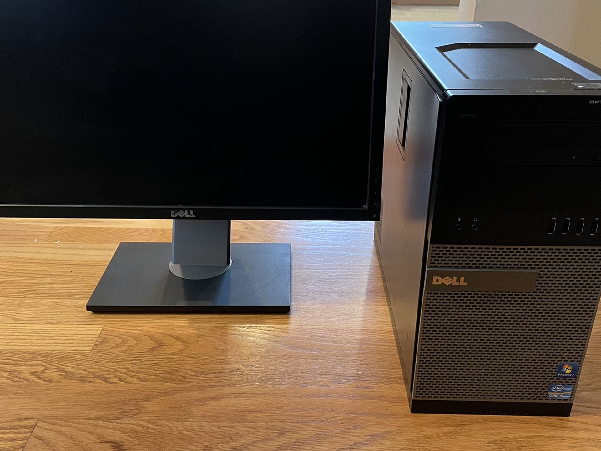 Dell Computer and Monitor
