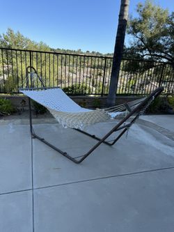 Self Standing Hammock 