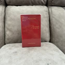 Baccarat Rouge 540 Extrait de parfum