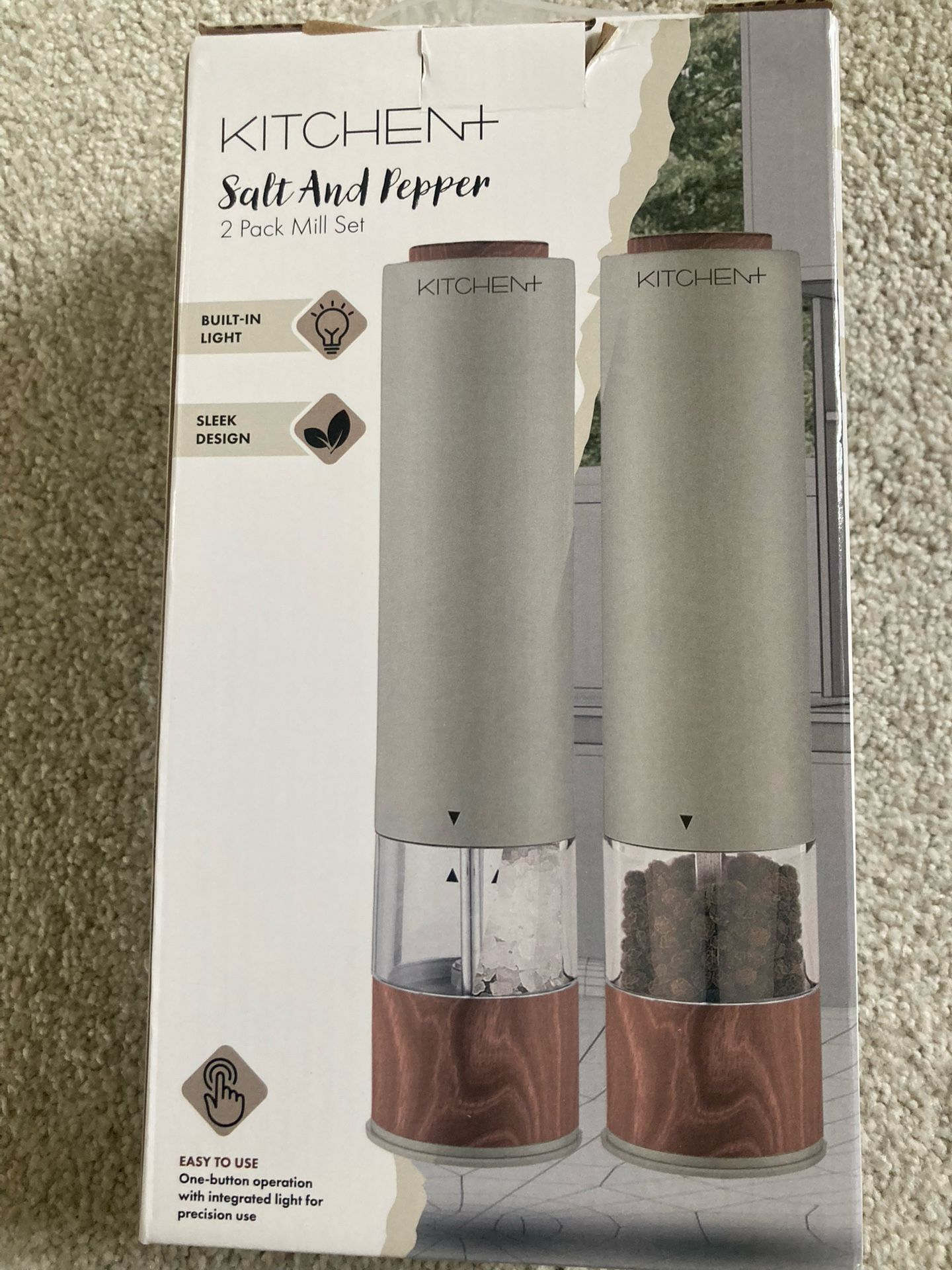 Salt & Pepper Mill Set—Brand New