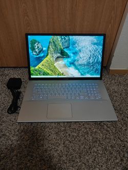 Asus Vivobook X17 Laptop Windows 11 Pro