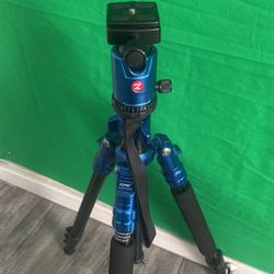 Proffesional Camera Tri-Pod (steel)
