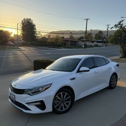 2019 KIA Optima