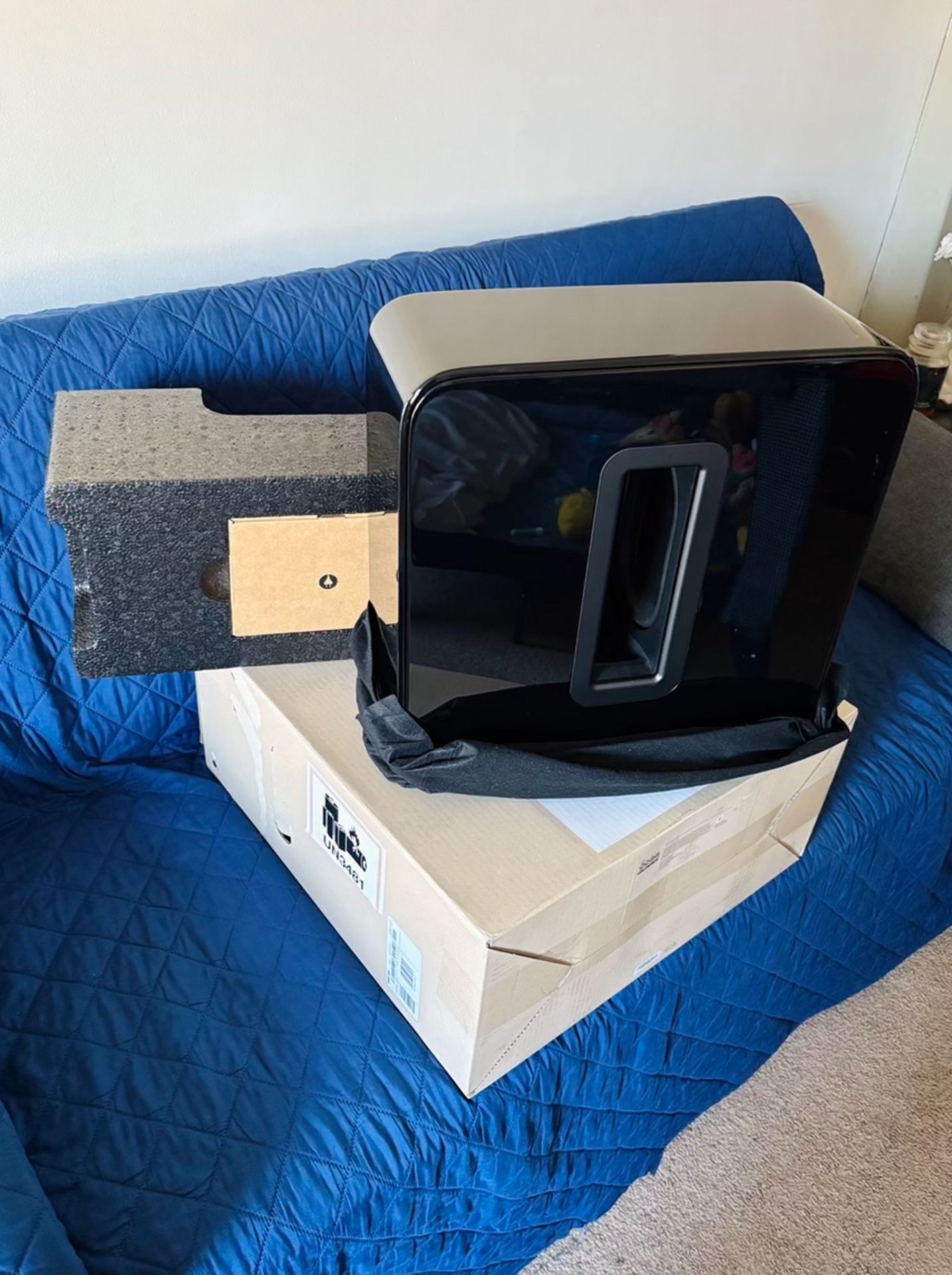 Sonos Subwoofer (Gen 3) Wireless Subwoofer | Deep Bass | Force-Canceling Drivers | Premium Home Theater