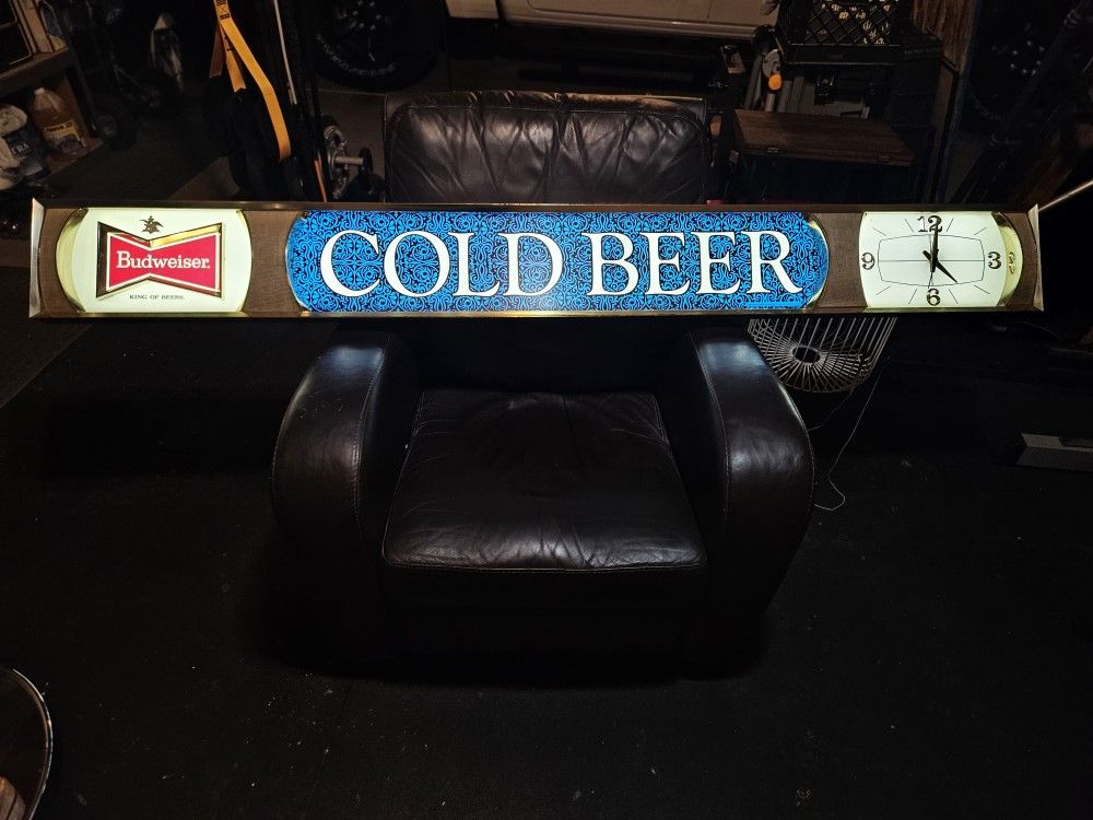 Perfectly working Huge Vintage Beer Sign 72" Long Budwiser