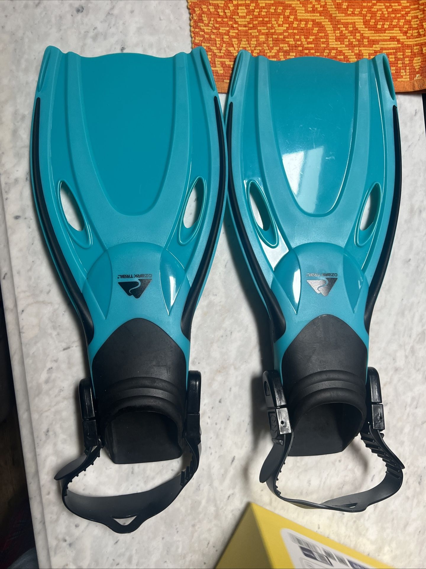 Snorkel Fins Us 1-4 Jr
