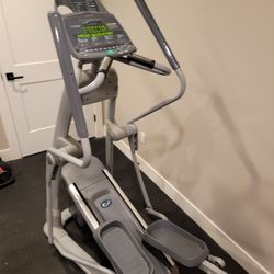 Precor EFX556i Elliptical