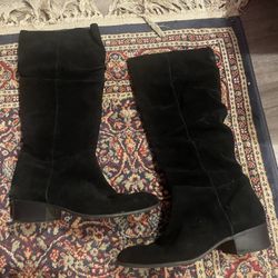 Women’s Knee High Leather Boots Size 9