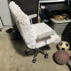 White Computer/Makeup Chair