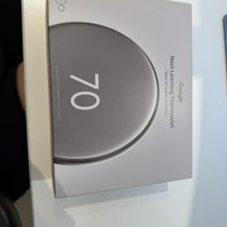 Nest Google Thermostat 70 4th Generation Never Used 