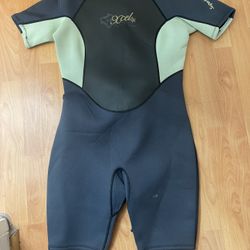 Women’s xcel Hawaii Preowned wetsuit 12