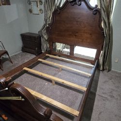 Queen Bedroom Set 