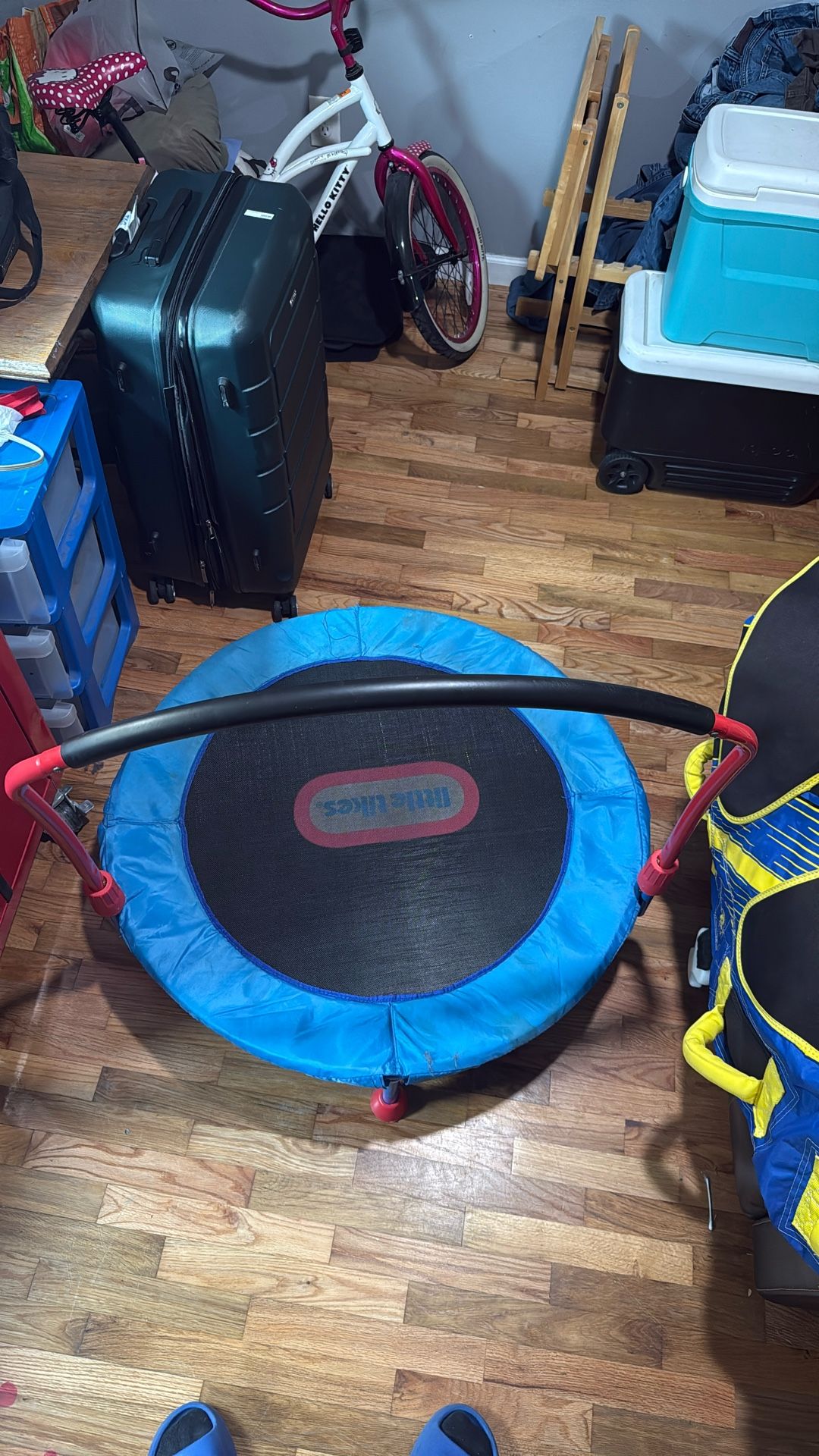 Litte Ones Kids Trampoline Cheap!!