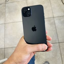 iPhone 15 Plus Unlocked