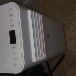 Portable Air Conditioner ( model: JL-MAC-US01)