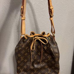 Petit Noe Authentic Louis Vuitton 