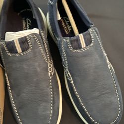New In Box Mens Clark’s Pull On Shoe Loafer Mens 9 