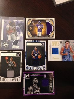 Baseball card relic lot