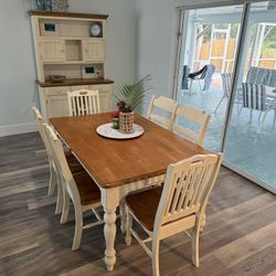 Dining Set With Hutch