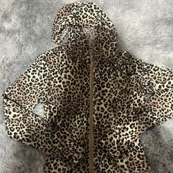 no comment leopard print zip-up!