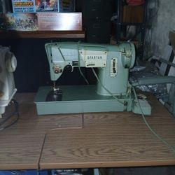 Antique Sewing Machine 