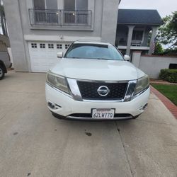 2013 Nissan Pathfinder