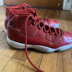 Barely Used Jordans Size 13 (no Box)