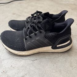 Adidas Ultraboost Black Sneakers Shoes Men's 9.5 (Women's 11)