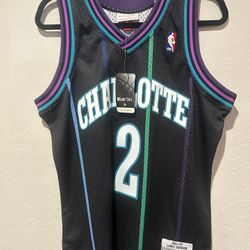 Authentic NBA Jersey Size Medium New 99$