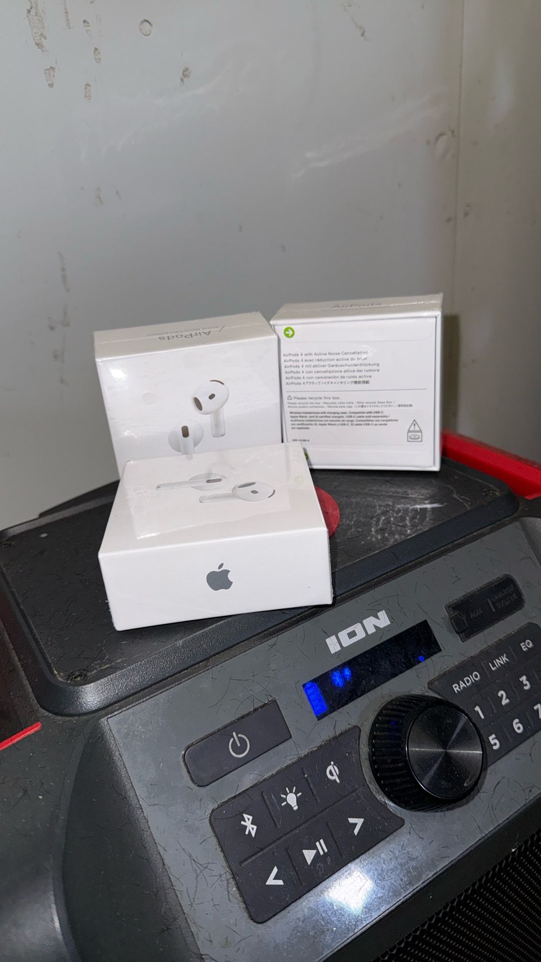Airpods 4 ANC