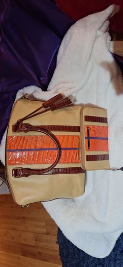 Brahmin Handbag And Matching Wallet