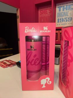STANLEY Barbie Tumbler 40oz BRAND NEW IN BOX WITH POSTER