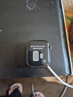 Apple Watch Series 5 GPS & Cellular