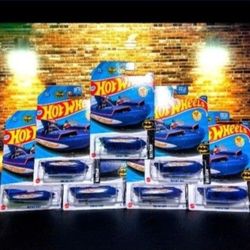 2025 Hot Wheels DC Batman Classic TV Series 1966 Bat Boat $4 Each