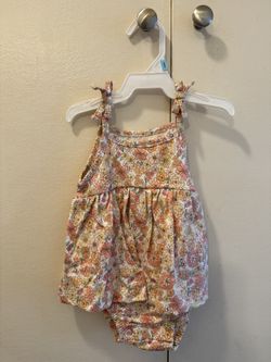 Babygirl Clothes Size 6 Months 