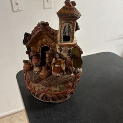 Play figurine.
