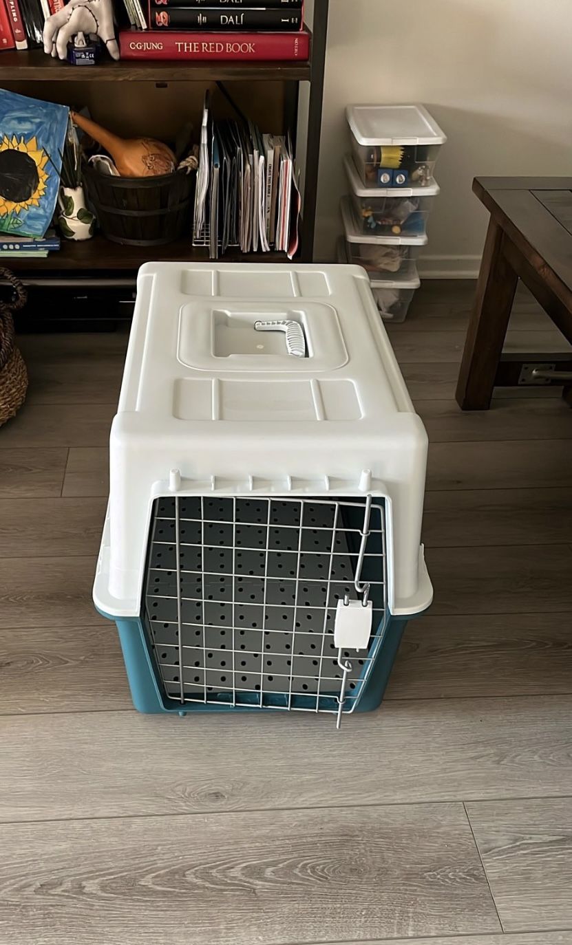 Medium Dog kennel
