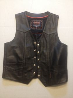 Brand NEW Leather Riding Vest!! Interstate Leather Co. Size S