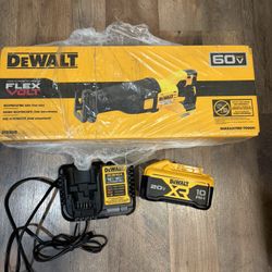 New Dewalt 20v 60v Flexvolt Reciprocating Saw Zall With 10 Amp XR battery And Fast 4 Amp Charger 